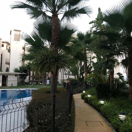 Bahia De La Plata Lägenhet Estepona Exteriör bild