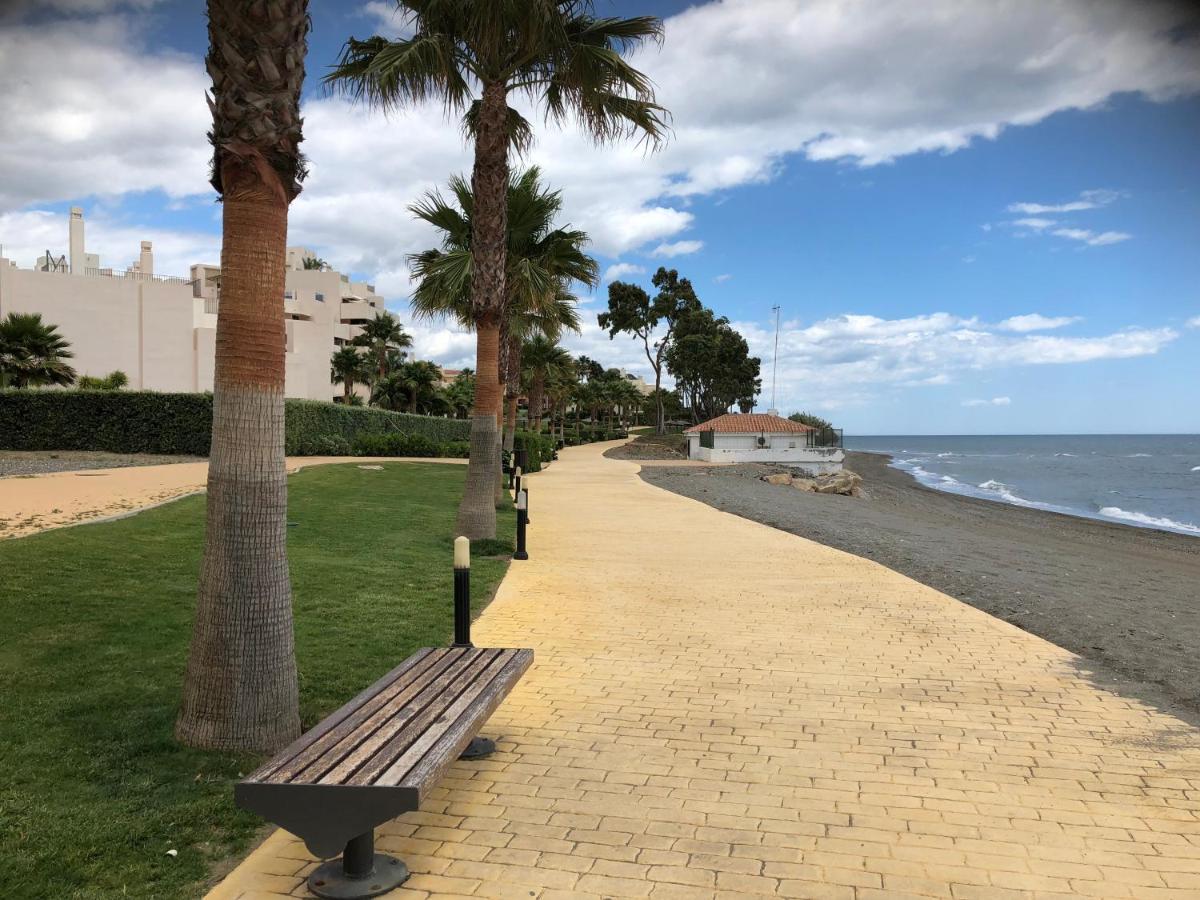 Bahia De La Plata Lägenhet Estepona Exteriör bild